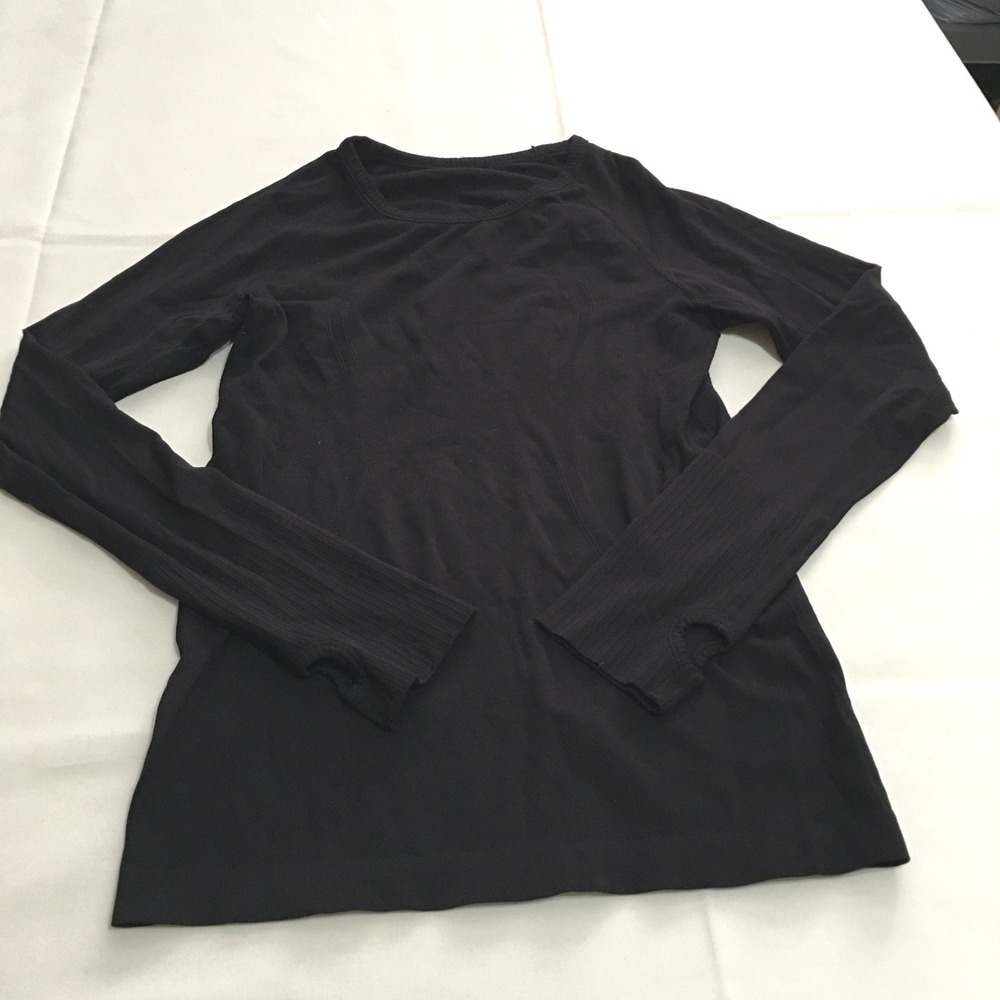 Lululemon Swiftly Tech Long Sleeve Shirt Womens Size 4 Black Thumbholes
